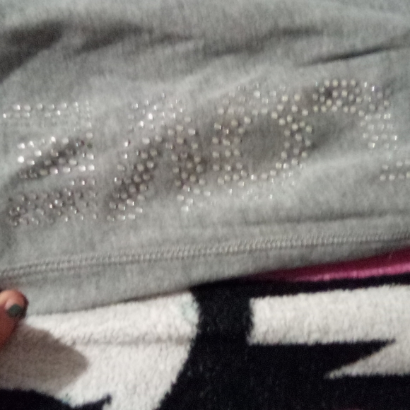 Cute gray  pants - Picture 2 of 3